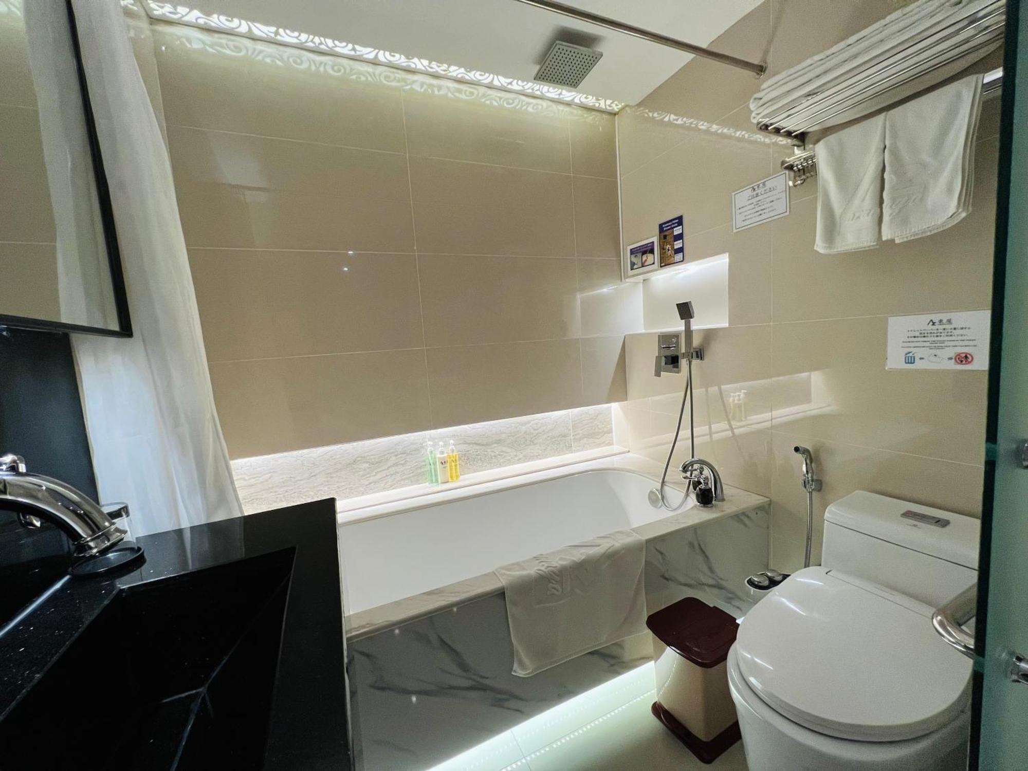 Azumaya Hotel Hai Phong Esterno foto
